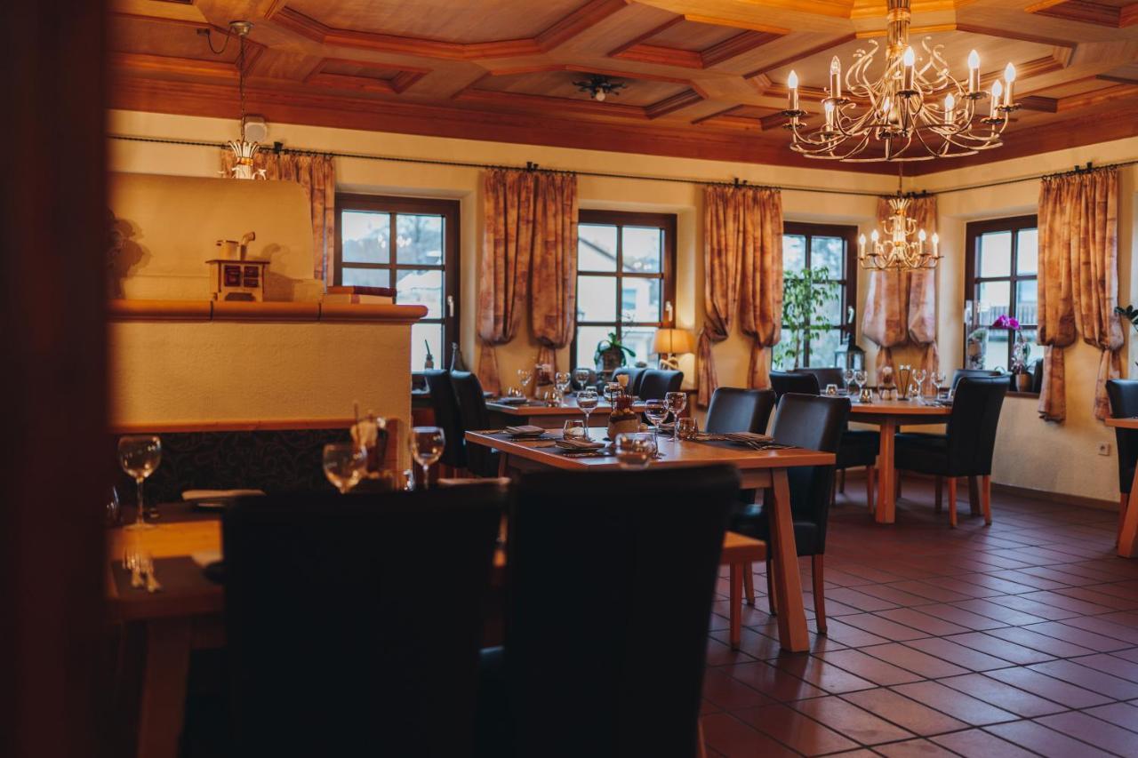Landhotel Neukirchner Hof Neukirchen Bei Sulzbach-Rosenberg Exteriér fotografie